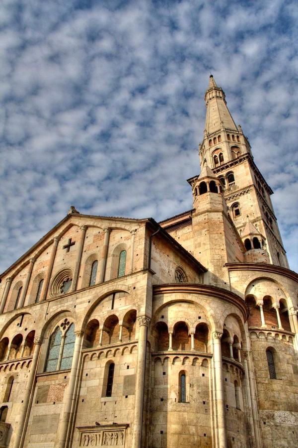 Coco21 Bed & Breakfast Modena Eksteriør bilde